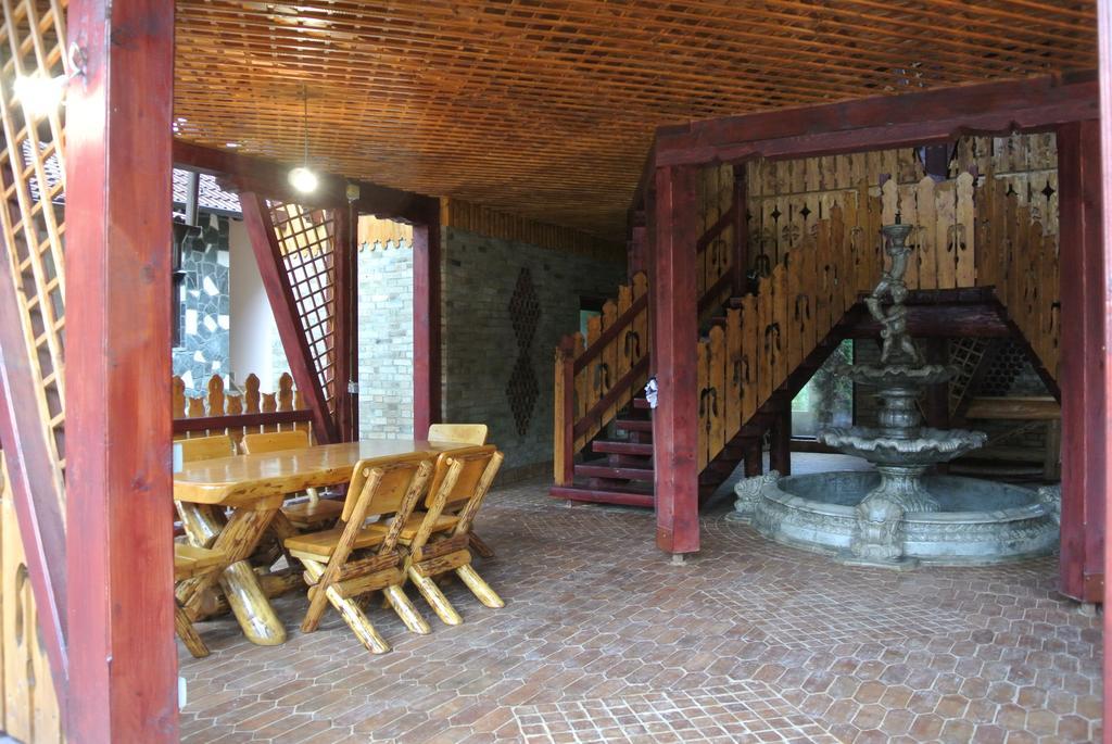 Pensiune Restaurant Piatra Craiului Dîmbovicioara المظهر الخارجي الصورة